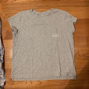 Vineyard Vines T-shirt